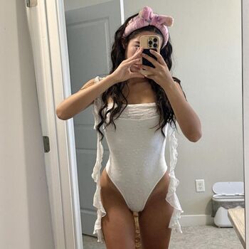 Full leaked Alana kern private onlyfans photo