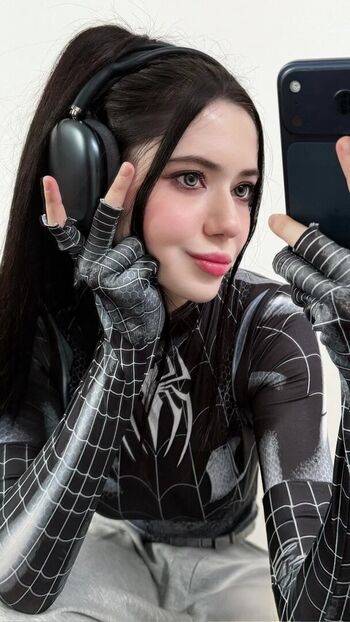 Full leaked Alina becker private onlyfans photo