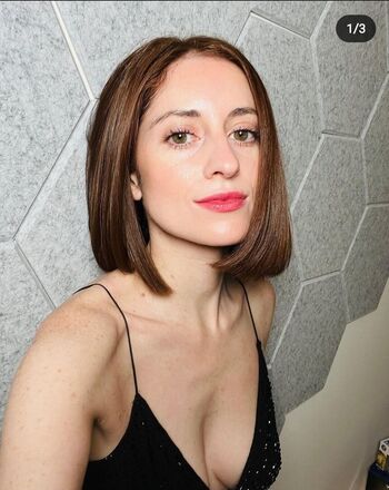 Angela Petruzziello