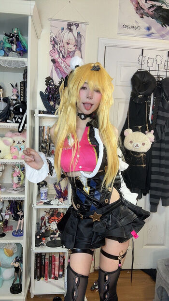Full leaked Ashisbees private onlyfans photo