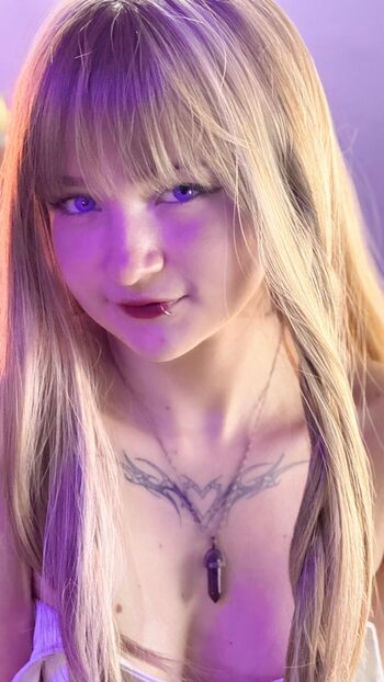 Full leaked Charlotte collins private onlyfans photo
