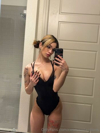 Full leaked Cosmicyoungster private onlyfans photo