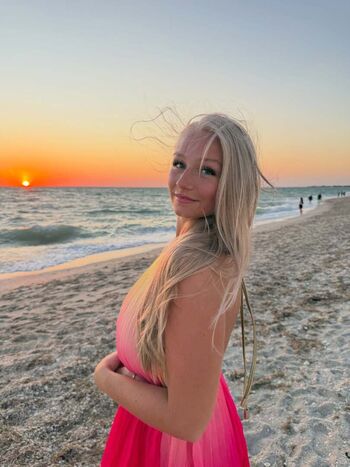 Full leaked Hannah woods page private onlyfans photo