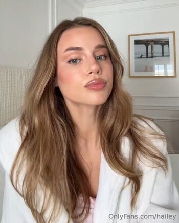 Full leaked Hiley grce  page private onlyfans photo