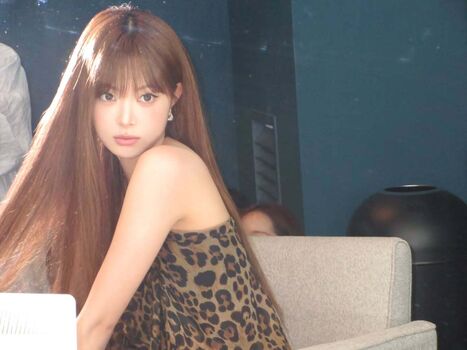 Hong Eunchae 홍은채