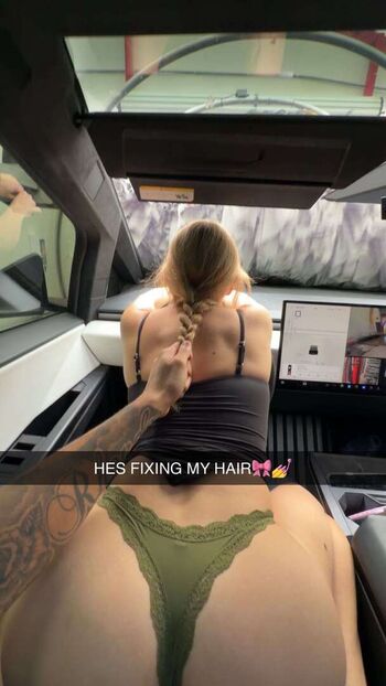Full leaked Issadaviss private onlyfans photo