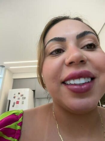 Full leaked Lariic private onlyfans photo