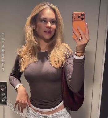 Full leaked Laura marie soons private onlyfans photo