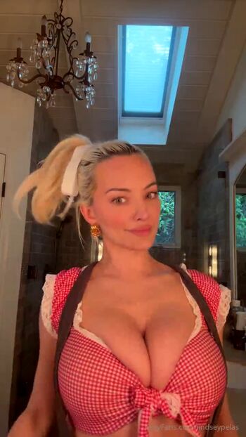 Full leaked Lindsey pelas private onlyfans photo