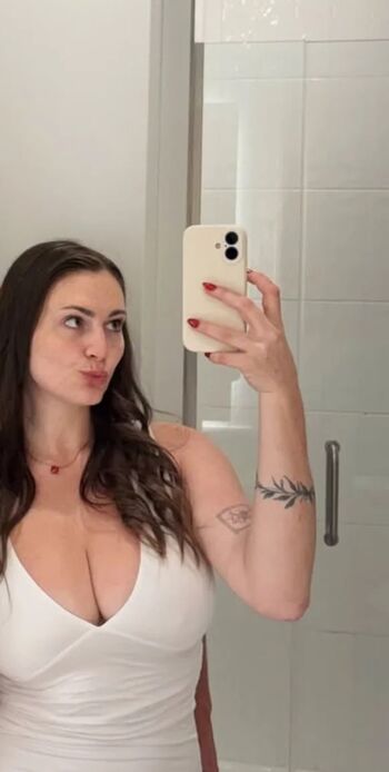 Full leaked Mallory malone page private onlyfans photo