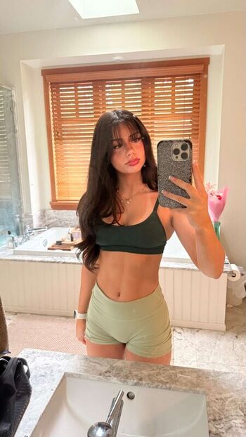 Full leaked Mikayla campinos private onlyfans photo