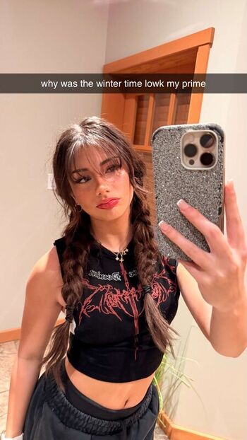 Full leaked Mikayla campinos private onlyfans photo
