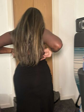 Full leaked Miss viv page private onlyfans photo