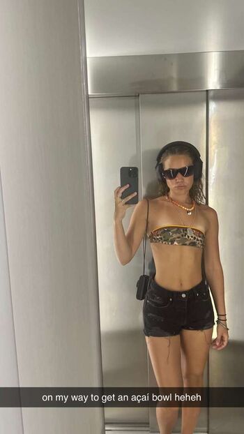 Full leaked Olivia ponton private onlyfans photo