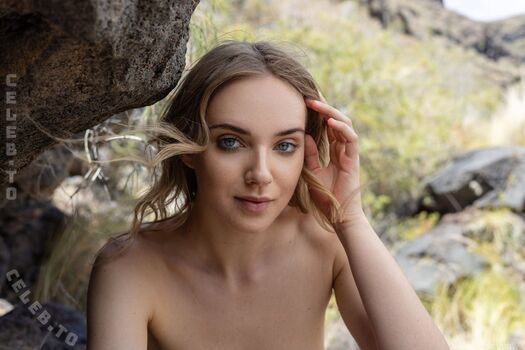 Full leaked Oxana chic page private onlyfans photo