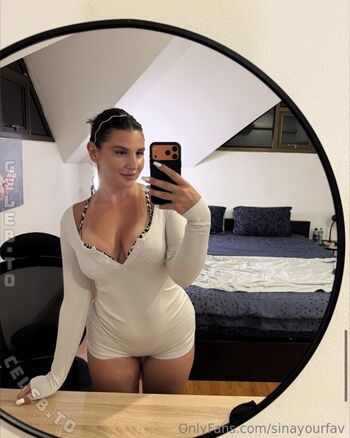 Full leaked Sinayourfav private onlyfans photo