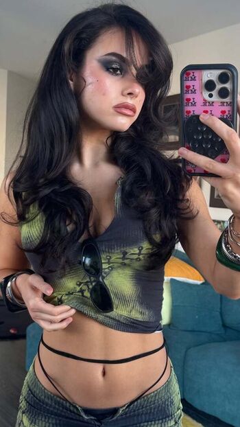 Full leaked Sofiaspams private onlyfans photo