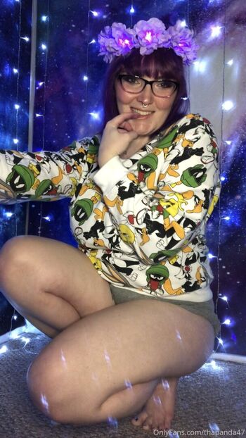 Full leaked Thamilfpanda private onlyfans photo