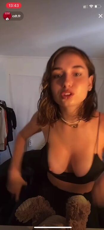 Full leaked Holly broome inked/ private onlyfans photo