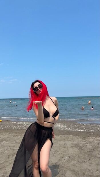 Full leaked Zeynepiksy zeynep page private onlyfans photo